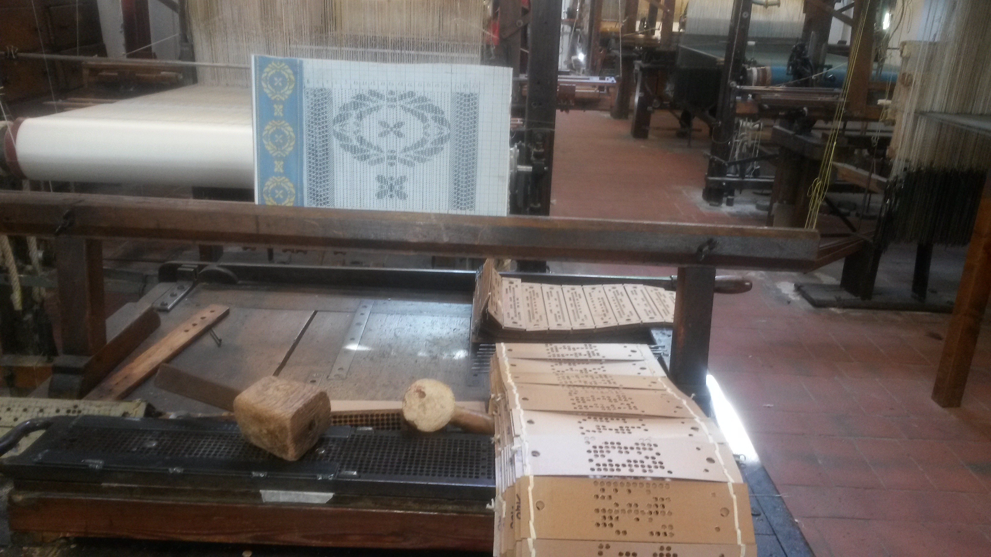 Punch card technology used to make silk in Florence