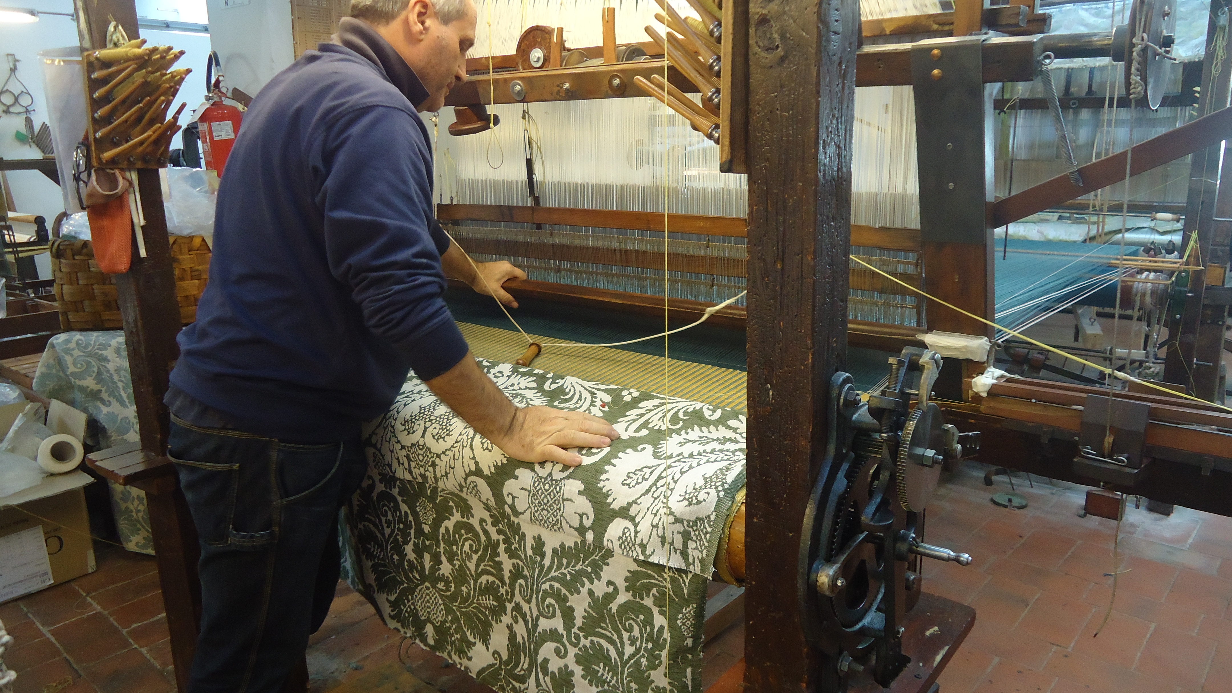 Antico Setificio Fiorentino, silk production in Florence for interior design projects 